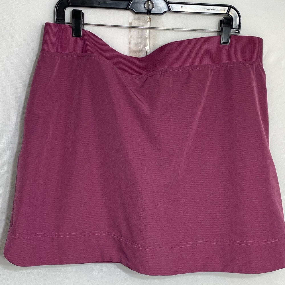 32 Degrees Pink Athletic skort extra large measurement waist excellent condition